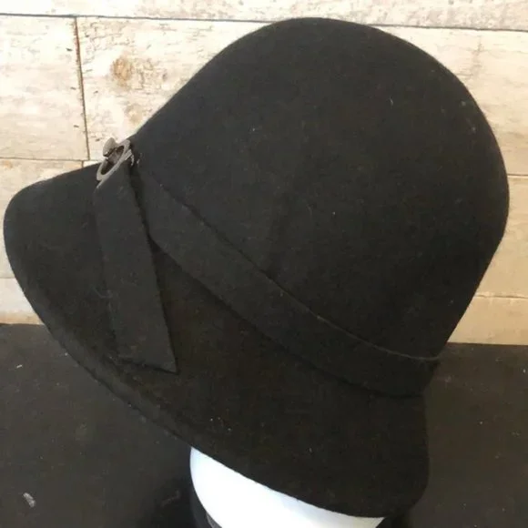 Le Chateau Wool Cloche Hat - Picture 2 of 5